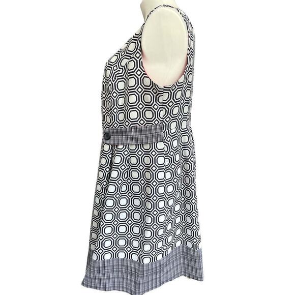 16W Signature by Robbie Bee Geometric Shift Dress Sleeveless - Picture 2 of 6